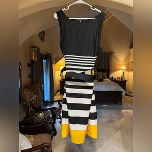 I LE Women's Striped Sleeveless Dress - Size 20W